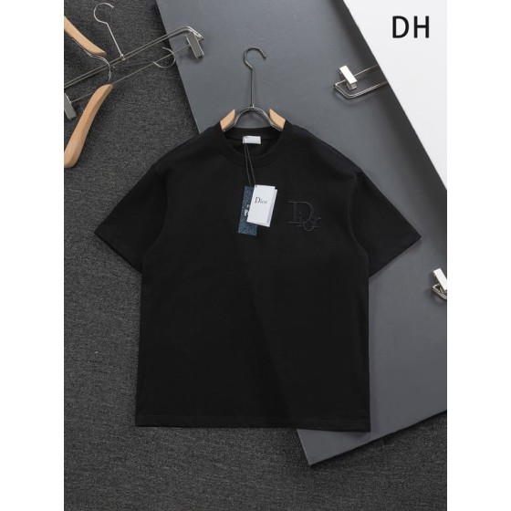 Dior "Dior" Logo Embroidered T-Shirt